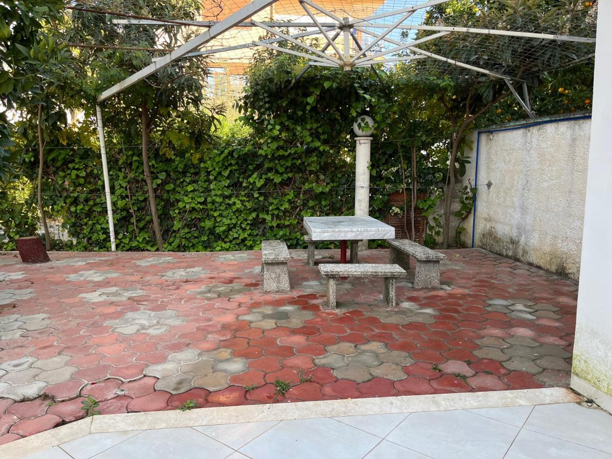 Villa Kasa Durrës 外观 照片