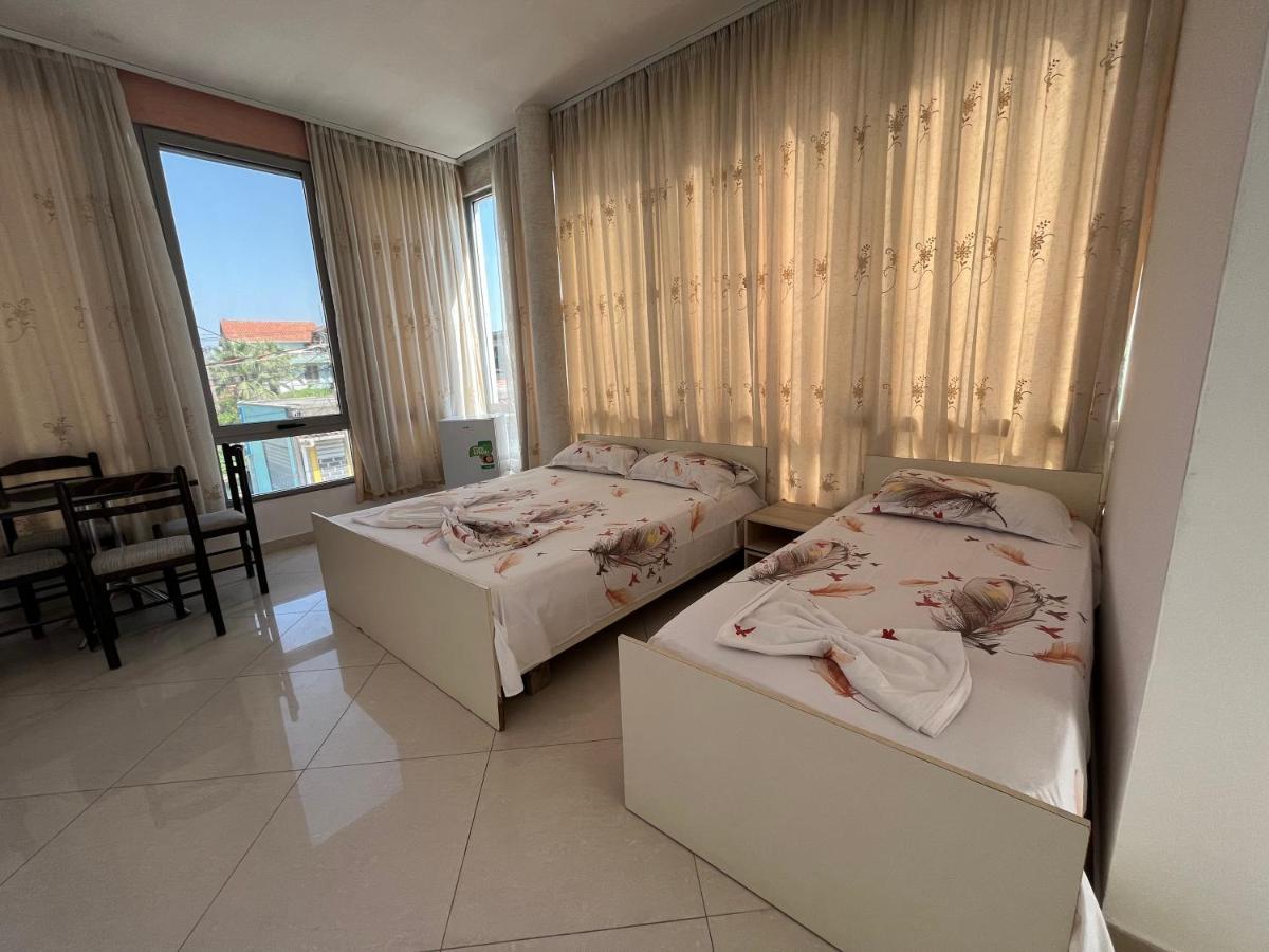 Villa Kasa Durrës 外观 照片