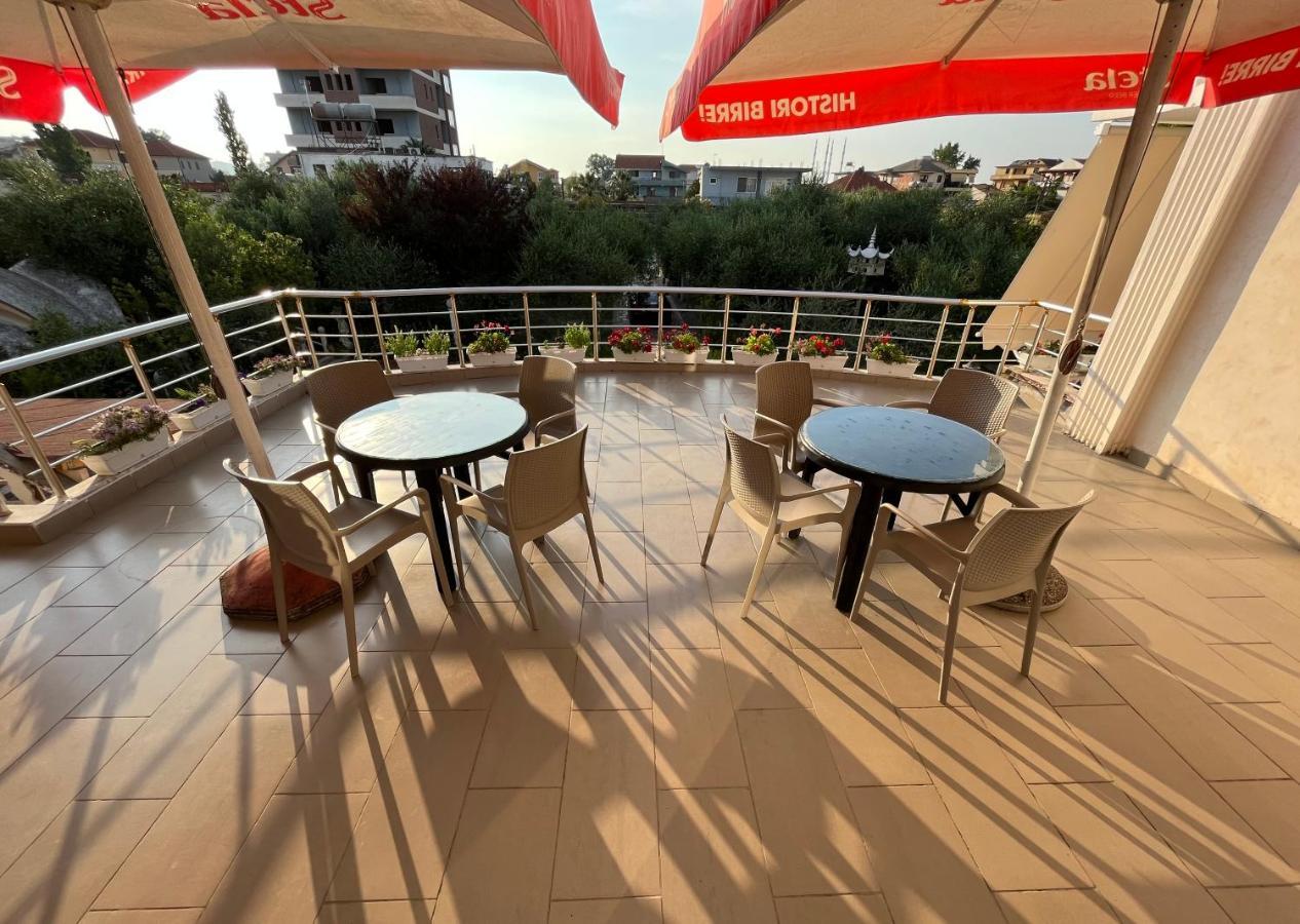 Villa Kasa Durrës 外观 照片