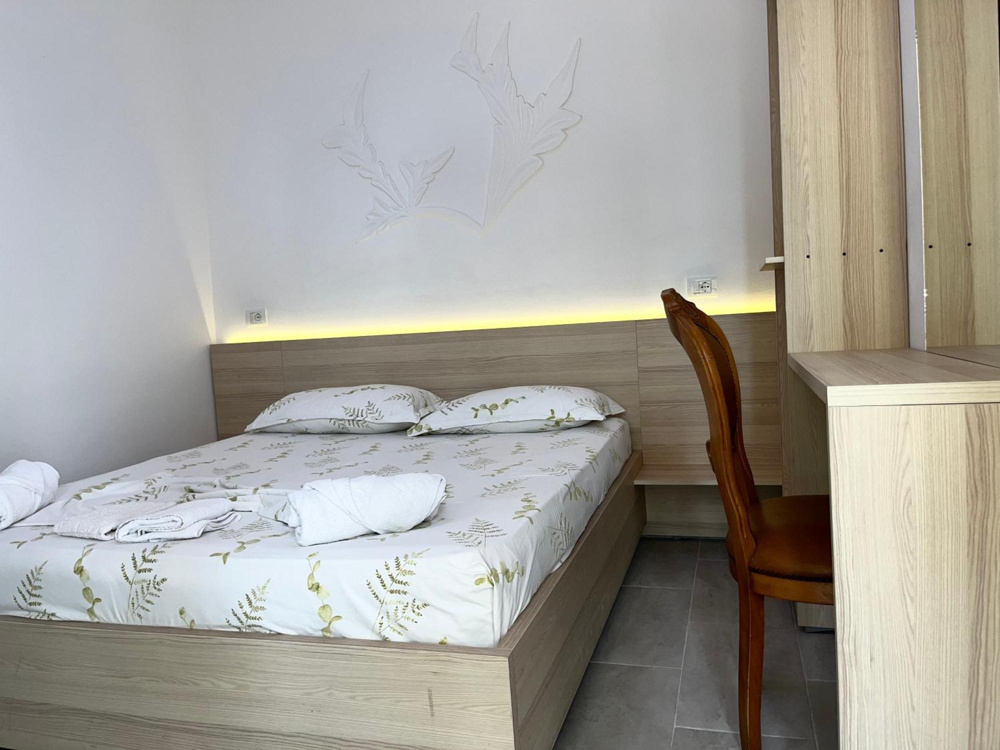 Villa Kasa Durrës 外观 照片