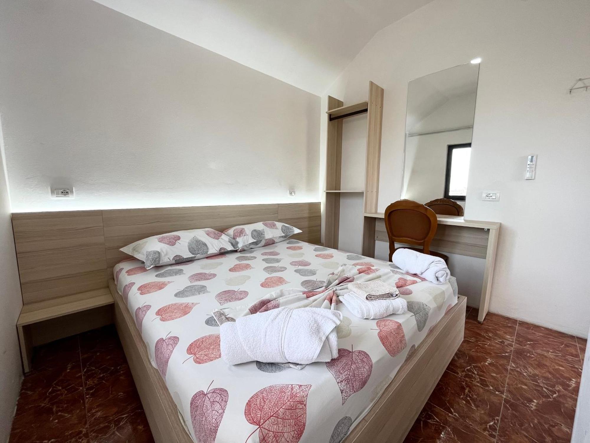 Villa Kasa Durrës 外观 照片